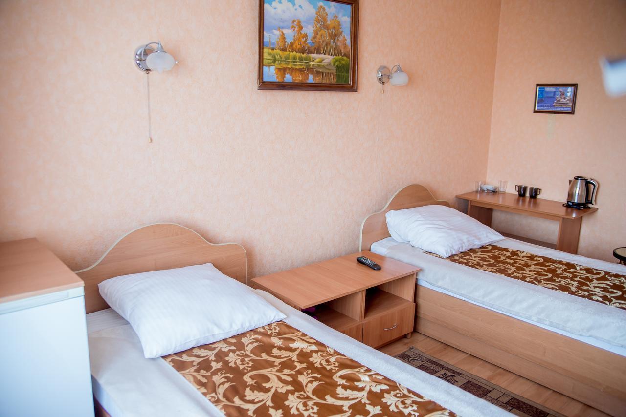 Dniprovski Zori Kremenchuk Exterior foto